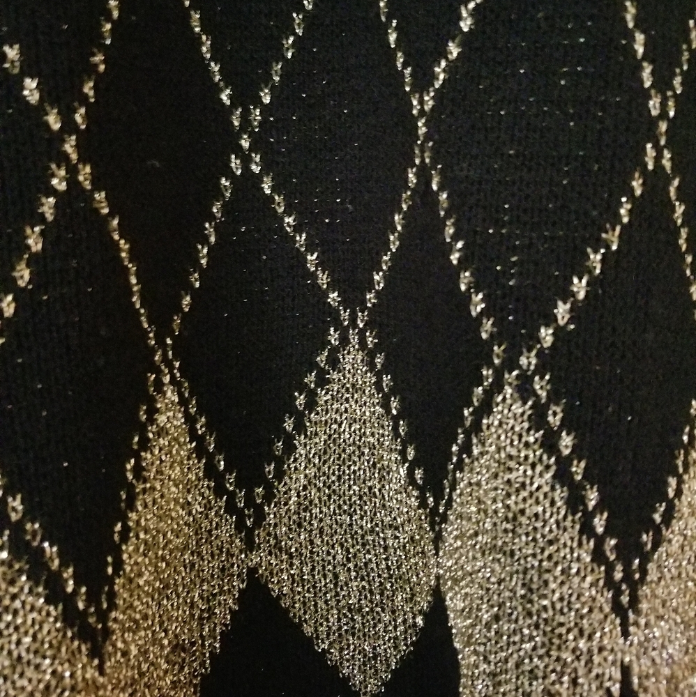 Sweater - Picture 2 of 3
